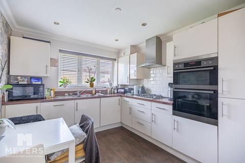 2 bedroom detached bungalow for sale, Kinson Road, Bournemouth, BH10 5EP