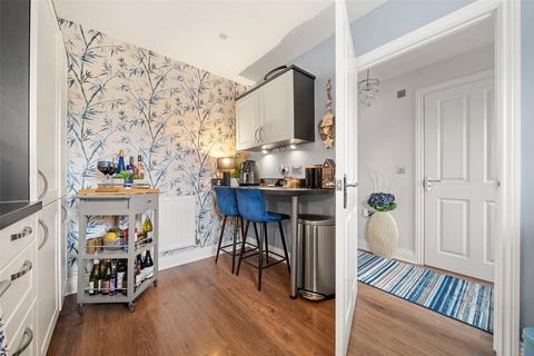 3 bedroom semi-detached house for sale, Merlin Way, Berkshire RG12