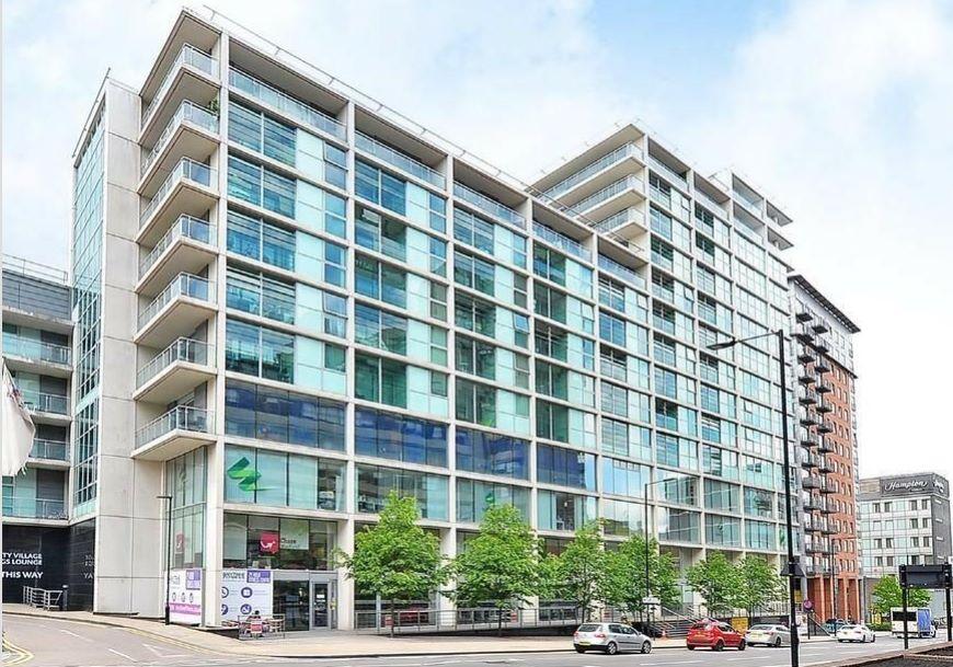 2 bedroom flat for sale