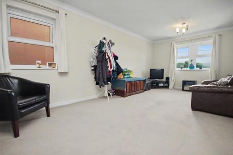 2 bedroom flat for sale, Stoke Road, Guildford