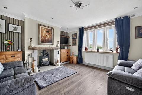 3 bedroom semi-detached house for sale, Dauntsey Green, Dauntsey, Chippenham