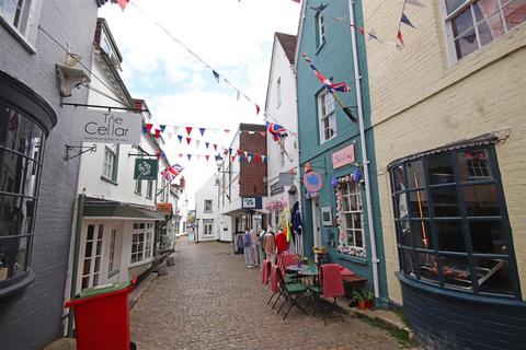 undefined, Quay Street, Lymington