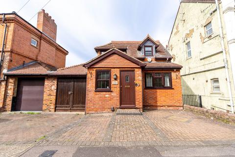 4 bedroom detached house for sale, Borstal Road, Rochester, ME1