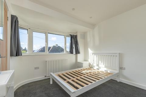 1 bedroom in a house share to rent, Finmore Road, Botley