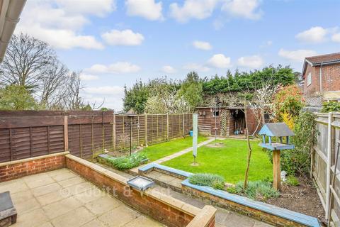 3 bedroom end of terrace house for sale, Pine Court, Emsworth PO10