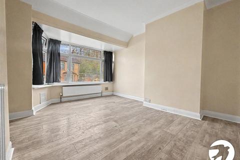 2 bedroom terraced house to rent, Gladeswood Road, Belvedere, Kent, DA17