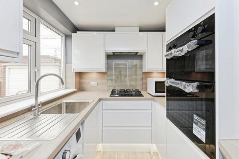 2 bedroom bungalow for sale, Joyes Close, Whitfield, Dover, Kent, CT16