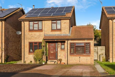 3 bedroom detached house for sale, Gadshill Drive, Stoke Gifford, Bristol