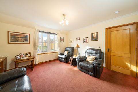 2 bedroom retirement property for sale, James Foulis Court, St Andrews, KY16