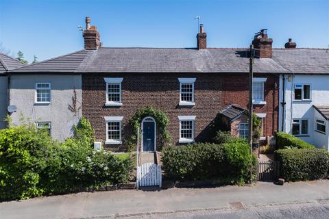 4 bedroom house for sale, High Street, Weaverham CW8