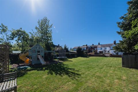 4 bedroom house for sale, High Street, Weaverham CW8