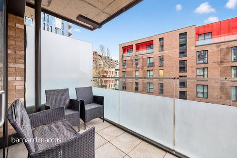 1 bedroom flat for sale, Rennie Street, London