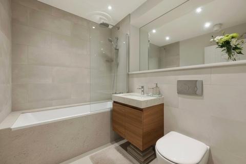 2 bedroom flat for sale, Prince Regent Road, London TW3