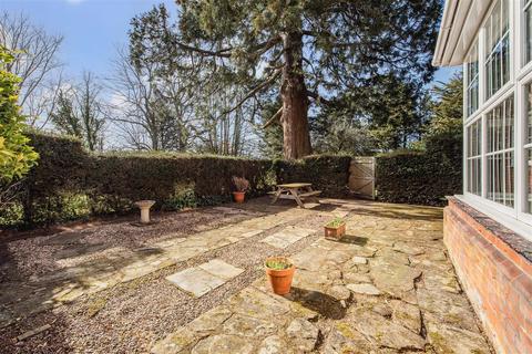 2 bedroom apartment for sale, Lower Hale, Farnham