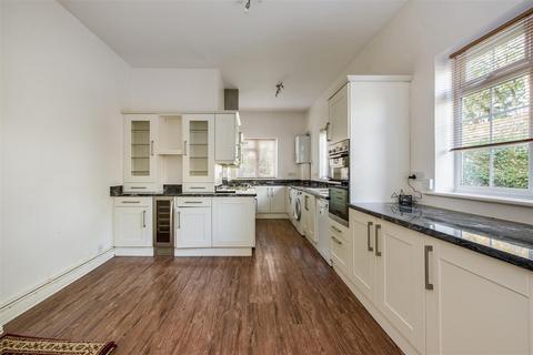 2 bedroom apartment for sale, Lower Hale, Farnham