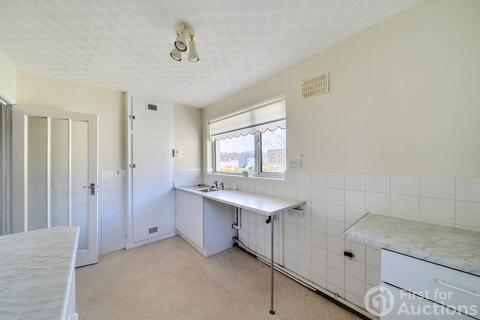2 bedroom maisonette for sale, Clos Hendre, Rhwibina, Cardiff