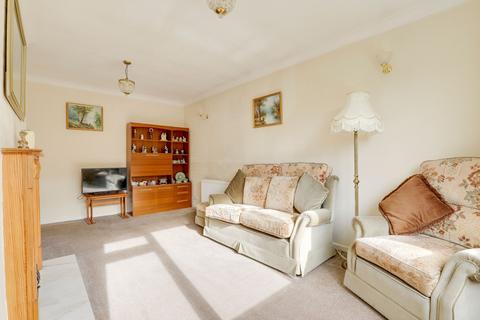 2 bedroom detached bungalow for sale, Westerlands, Nottingham NG9