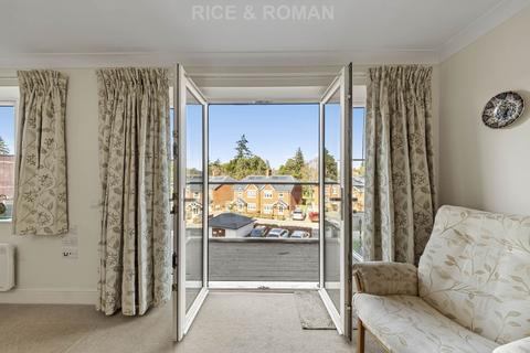 2 bedroom retirement property for sale, Rise Road, Ascot SL5