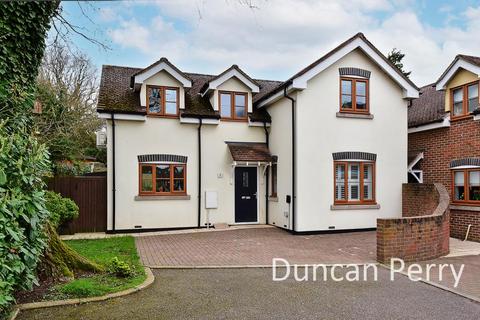 3 bedroom detached house for sale, Archers Close, Potters Bar EN6