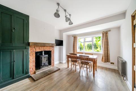 3 bedroom end of terrace house for sale, One Tree Hill Road, Surrey GU4