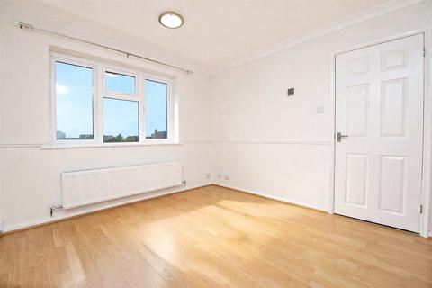 1 bedroom end of terrace house for sale, Tansy Close, Guildford, Surrey, GU4