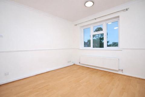 1 bedroom end of terrace house for sale, Tansy Close, Guildford, Surrey, GU4