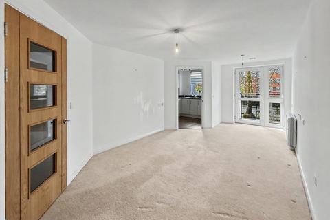 1 bedroom flat for sale, Broadfield Court, Park View Road, Prestwich, M25