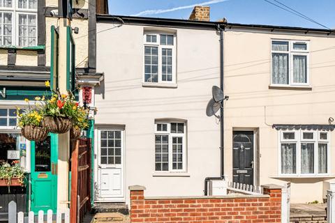 2 bedroom terraced house for sale, North Road, Bromley