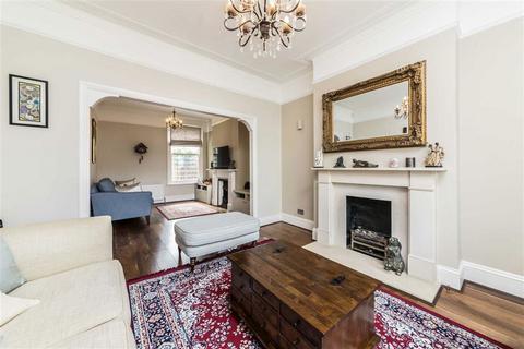 3 bedroom terraced house for sale, Cavendish Road, London SW12