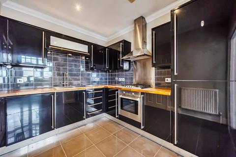 2 bedroom flat for sale, High Street, Tunbridge Wells, TN1