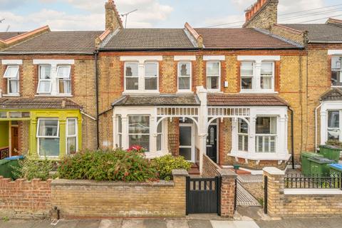 3 bedroom terraced house for sale, Priolo Road, Charlton, London, SE7