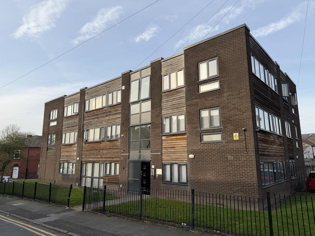 1 bedroom flat for sale