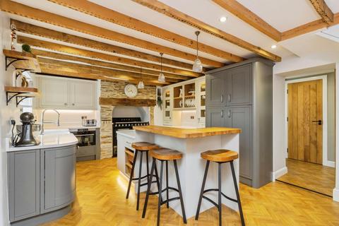4 bedroom cottage for sale, Tamar Terrace, Horsebridge, Tavistock, Devon, PL19
