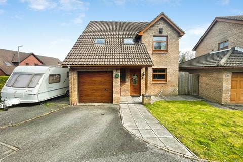 4 bedroom detached house for sale, St Michaels Way, Brackla, Bridgend, CF31