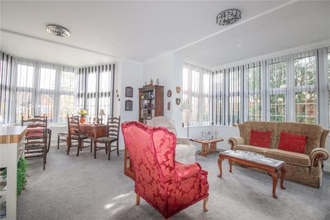 2 bedroom apartment for sale, Red Gables, Hilperton Road