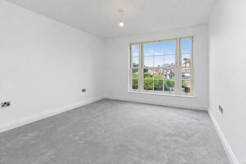 1 bedroom flat for sale, Canterbury Road, Margate, Kent, CT9