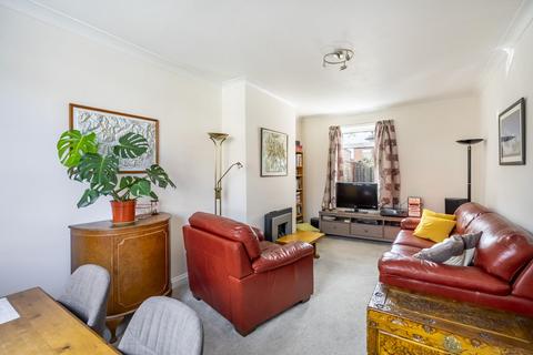 4 bedroom semi-detached house for sale, Penyghent Avenue, York