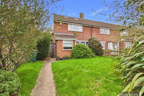 4 bedroom end of terrace house for sale, Aldworth Close, Berkshire RG30