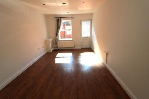 2 bedroom terraced house to rent, Trinity Lane, Beverley, HU17 0AU