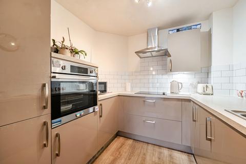 1 bedroom apartment for sale, Birchwood Park Avenue, Swanley, Kent
