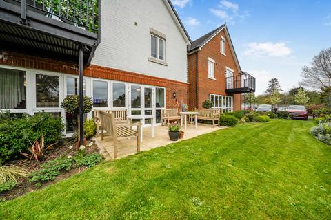 1 bedroom apartment for sale, Birchwood Park Avenue, Swanley, Kent