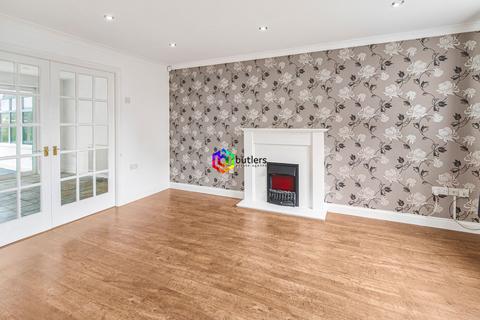 3 bedroom townhouse for sale, Cygnet Close, Brampton Bierlow, S63