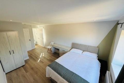 undefined, Room 7,  Buckingham Road,  OX26