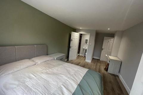 undefined, Room 8,  Buckingham Road,  OX26
