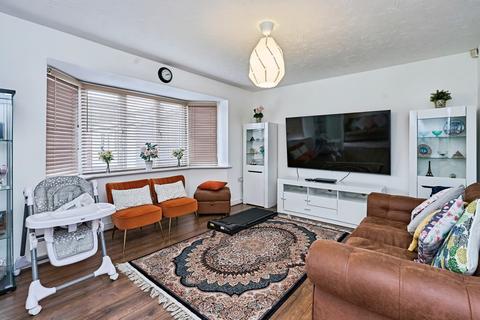 4 bedroom detached house for sale, Thorncroft Way, Walsall, West Midlands, WS5