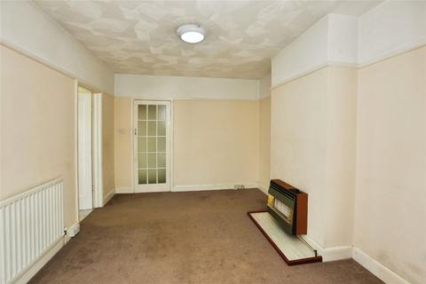 2 bedroom bungalow for sale, Taunton Drive, Southampton, Hampshire, SO18