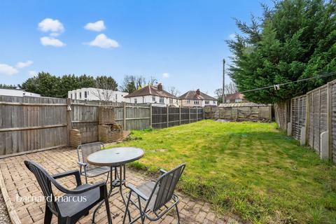 3 bedroom semi-detached house for sale, Chase Road, Epsom