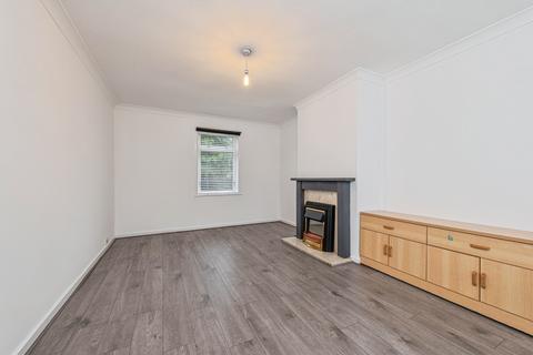 3 bedroom semi-detached house for sale, Manor Crescent, Wakefield, WF2