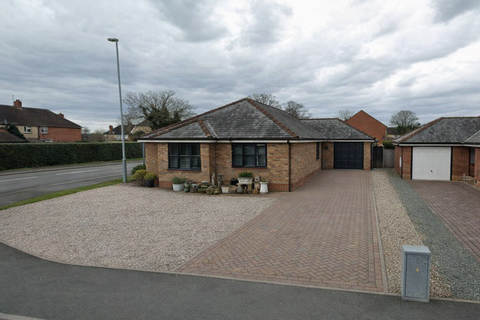 3 bedroom detached bungalow for sale, Orchard Croft, Llandrinio SY22