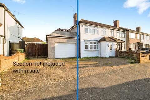 Eyhurst Avenue, Hornchurch, RM12